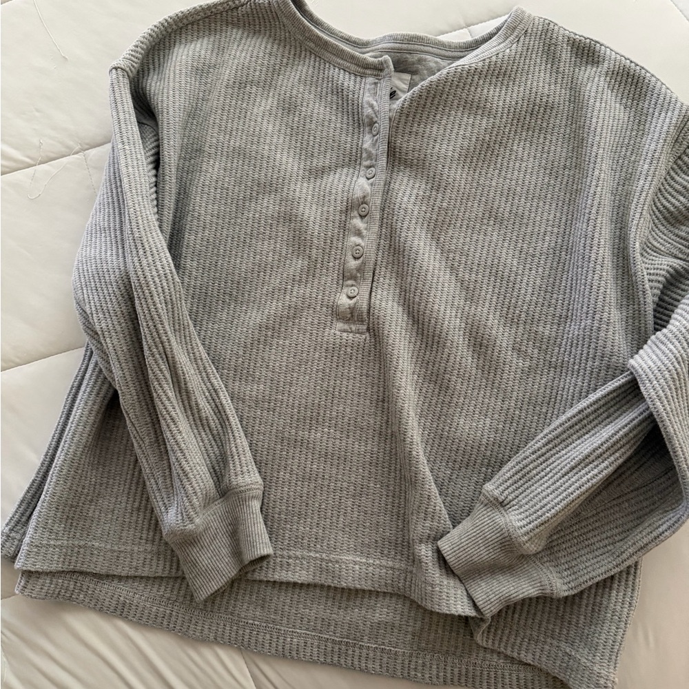 aerie Light Gray Waffle Henley Long Sleeve Top